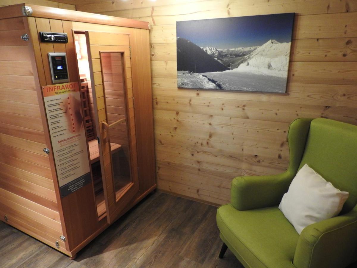 Ertlschweigerhaus Pension - Appartements - Zimmer Donnersbach ภายนอก รูปภาพ
