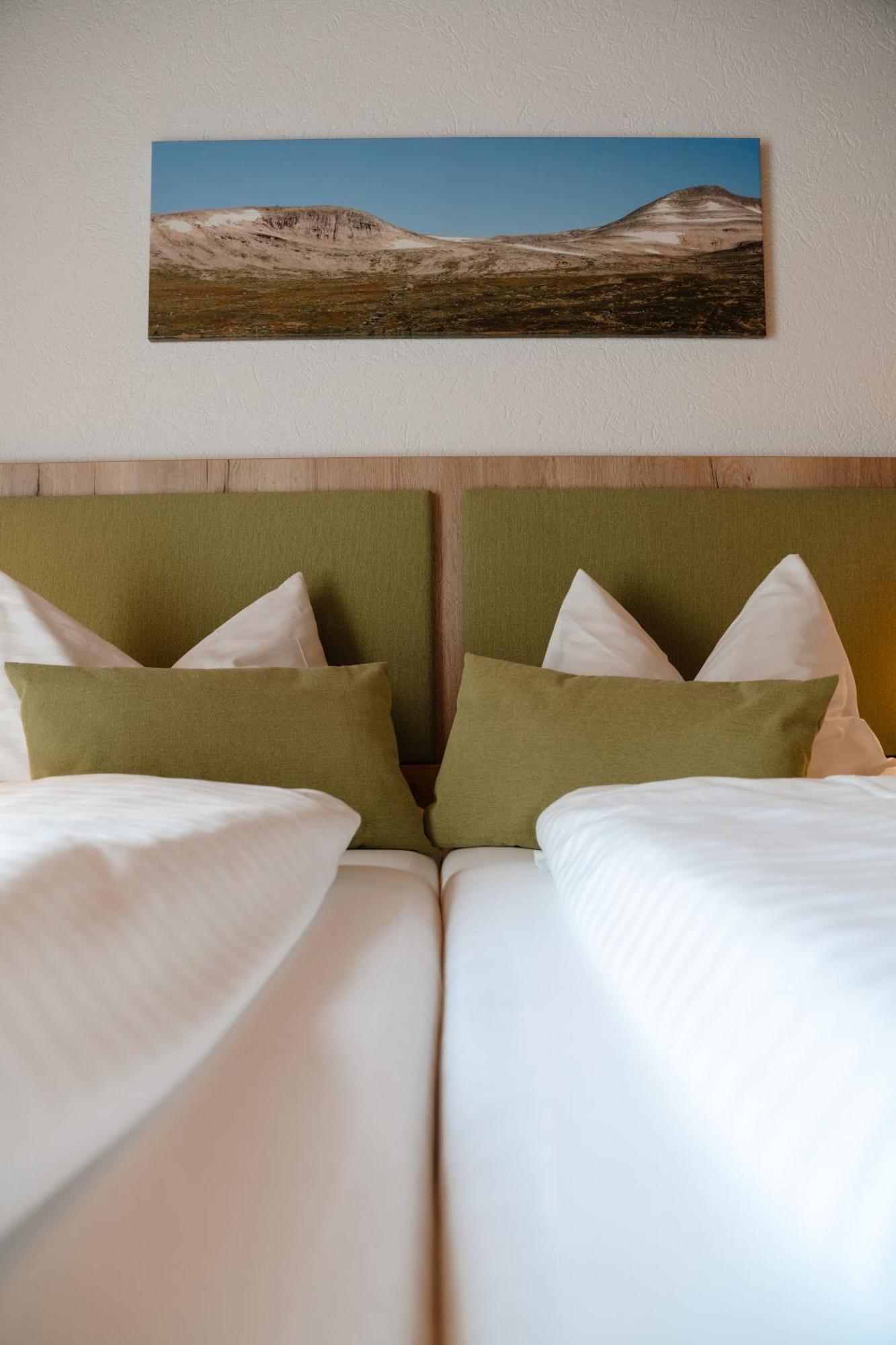 Ertlschweigerhaus Pension - Appartements - Zimmer Donnersbach ภายนอก รูปภาพ