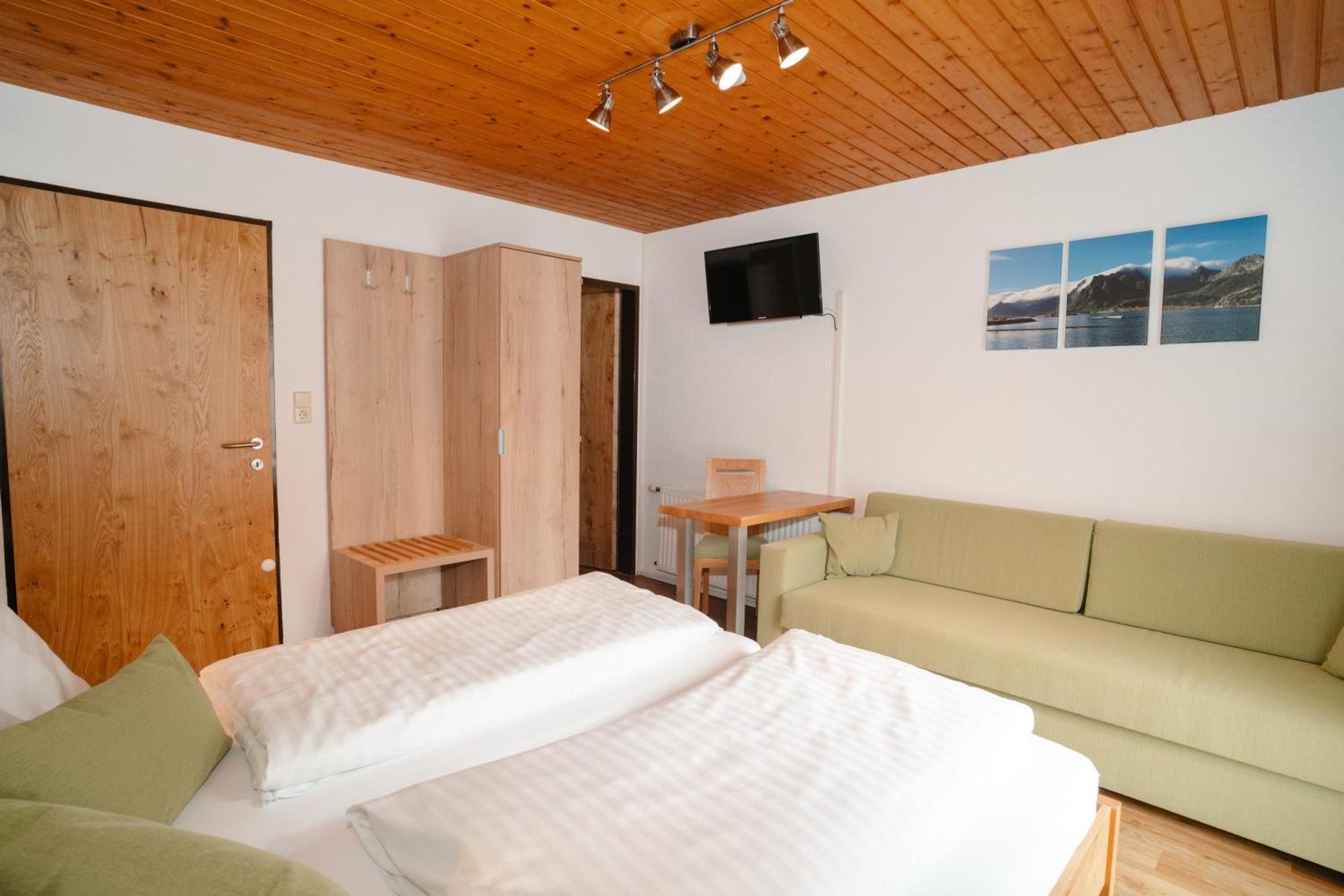 Ertlschweigerhaus Pension - Appartements - Zimmer Donnersbach ภายนอก รูปภาพ
