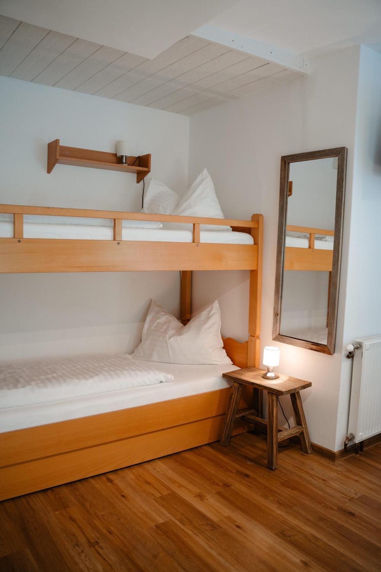 Ertlschweigerhaus Pension - Appartements - Zimmer Donnersbach ภายนอก รูปภาพ
