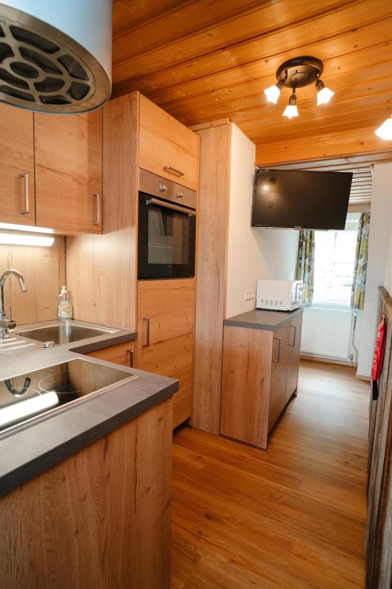 Ertlschweigerhaus Pension - Appartements - Zimmer Donnersbach ภายนอก รูปภาพ