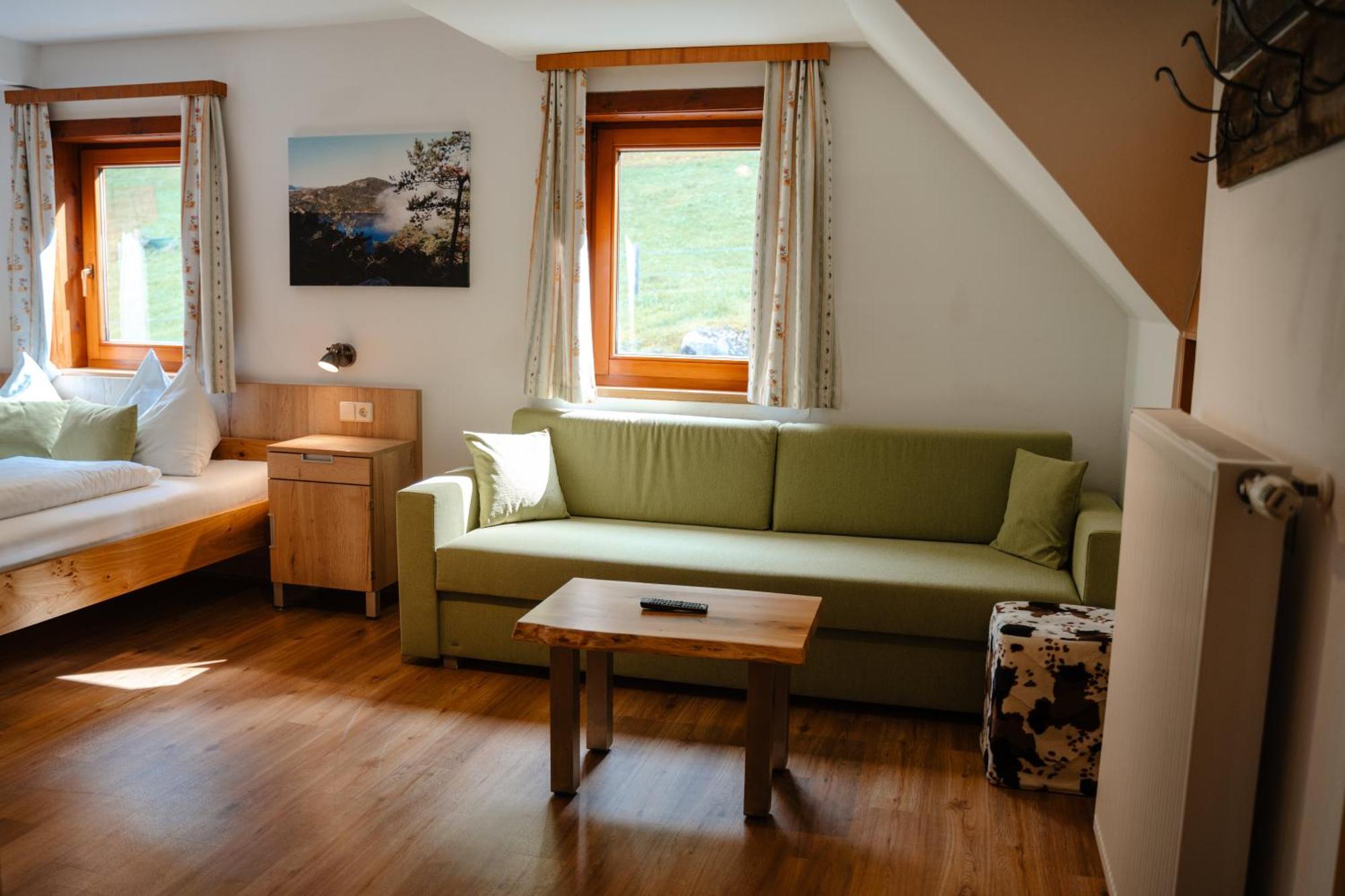 Ertlschweigerhaus Pension - Appartements - Zimmer Donnersbach ภายนอก รูปภาพ