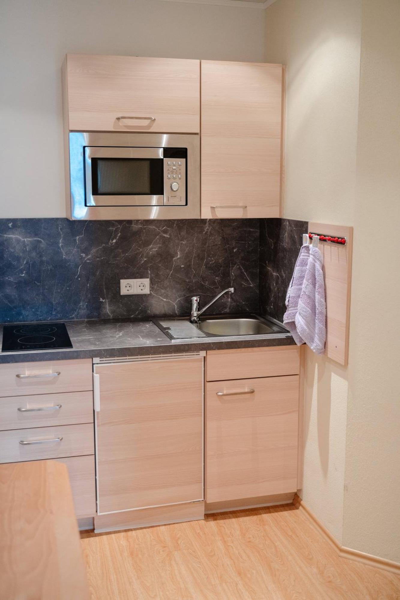 Ertlschweigerhaus Pension - Appartements - Zimmer Donnersbach ภายนอก รูปภาพ