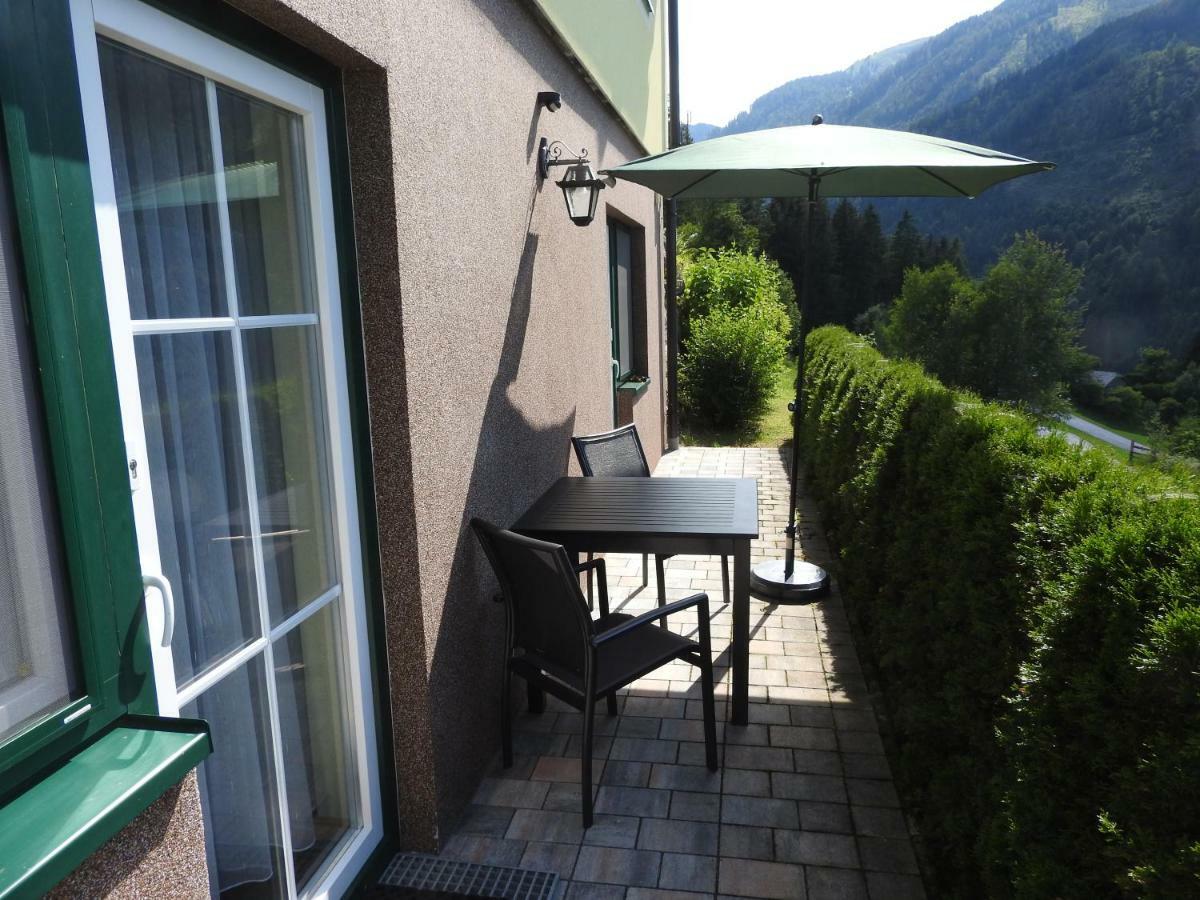 Ertlschweigerhaus Pension - Appartements - Zimmer Donnersbach ภายนอก รูปภาพ